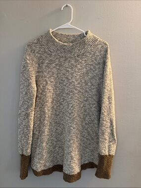 L.L. Bean Two-Tone Textured Crewneck Sweater in Gray and Brown